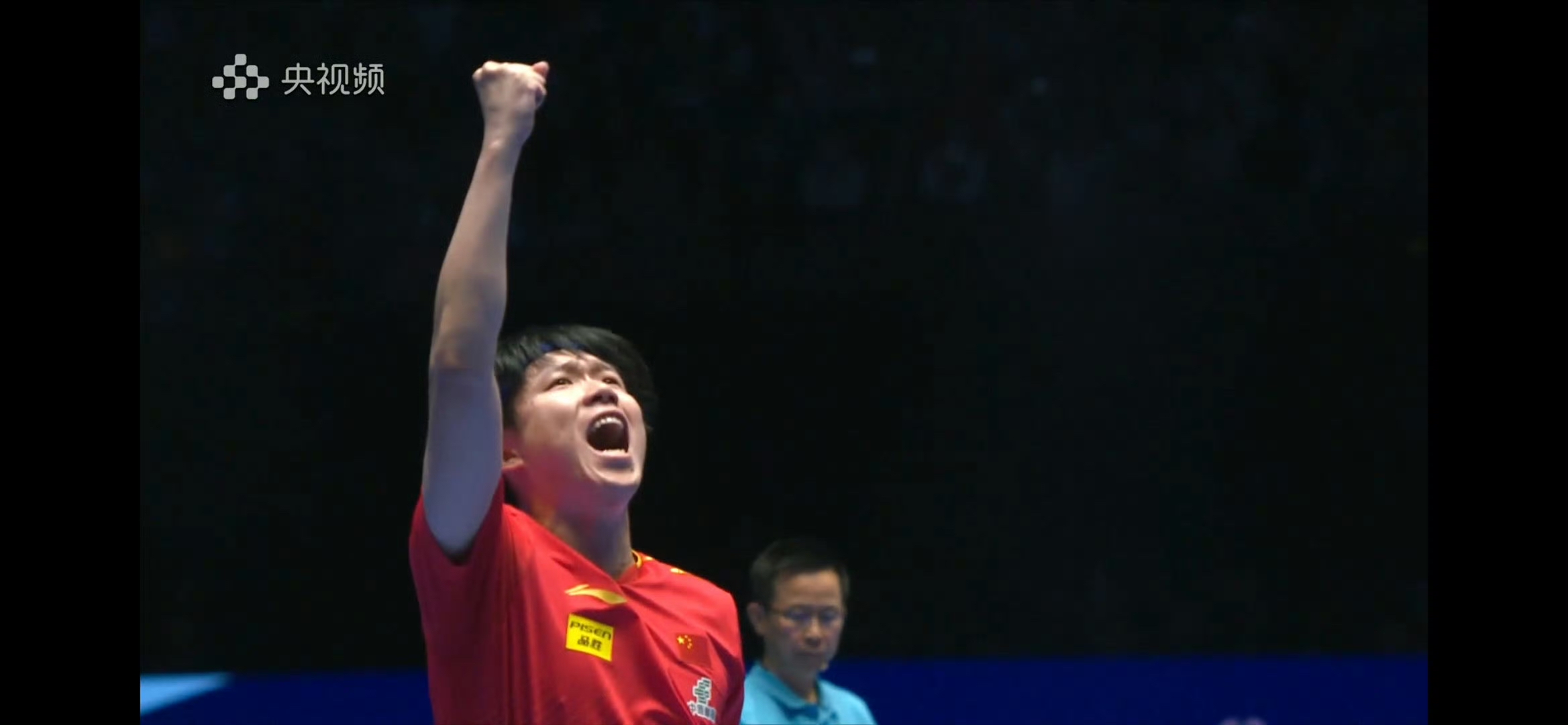 开云体育登录-运动员挥汗拼搏,夺金牌居高不下