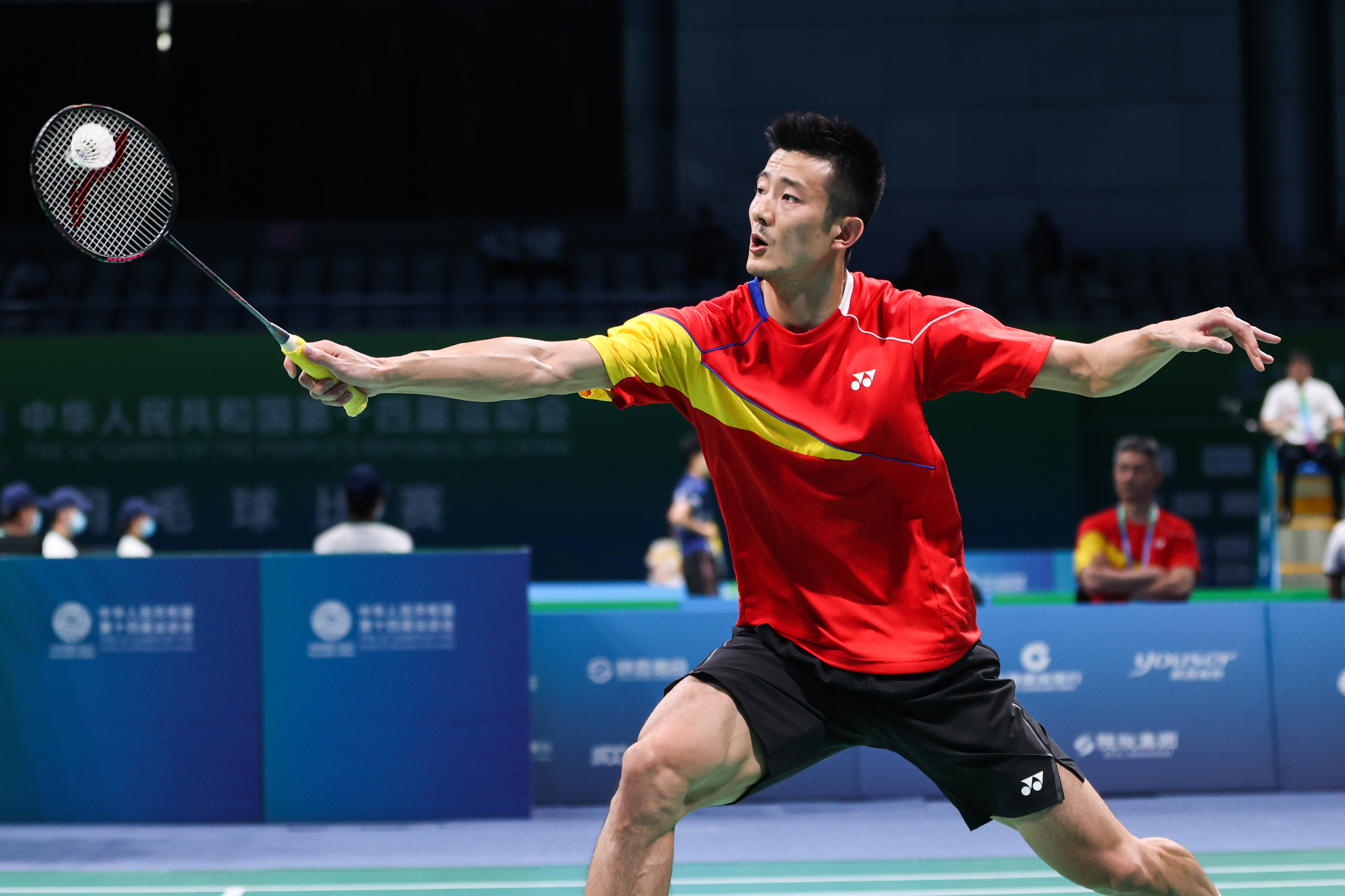 包含韩国羽毛球队爆冷印尼羽毛球队，谌龙惊艳世界的词条