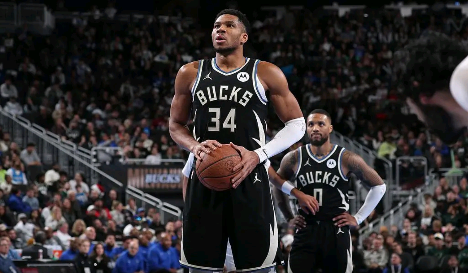 关于关键时刻回归的球星砍下关键球,助力球队夺得胜利!的信息 关于关键时刻回归的球星砍下关键球,助力球队夺得胜利!的信息