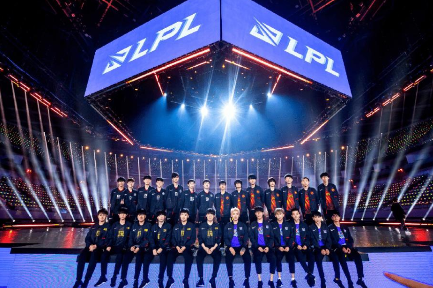 包含C9绝杀JDG,Perkz关键制胜的词条 包含C9绝杀JDG,Perkz关键制胜的词条