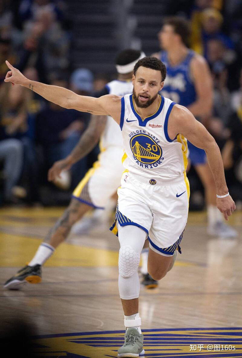 勇士胜魔术,库里轰32分 勇士胜魔术,库里轰32分