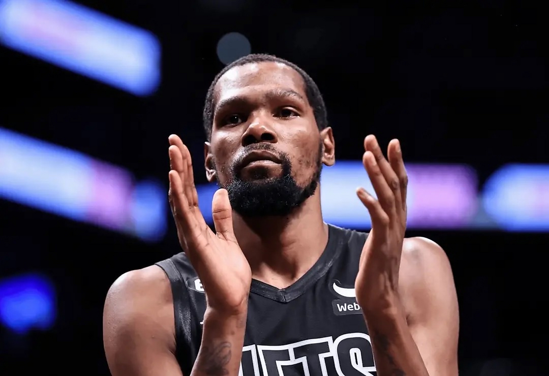 包含流浪队成功逆袭,险胜老鹰的词条 包含流浪队成功逆袭,险胜老鹰的词条