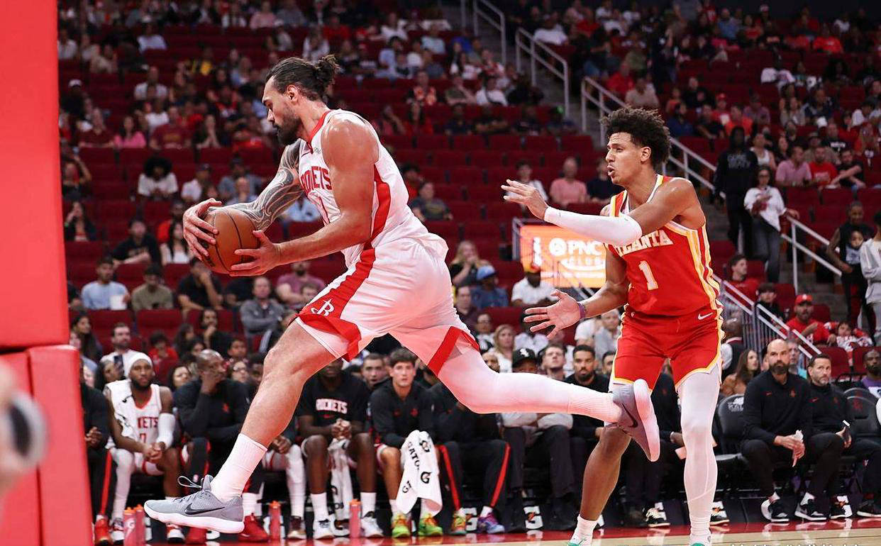 开云体育app-老鹰击败热火,取得关键胜利