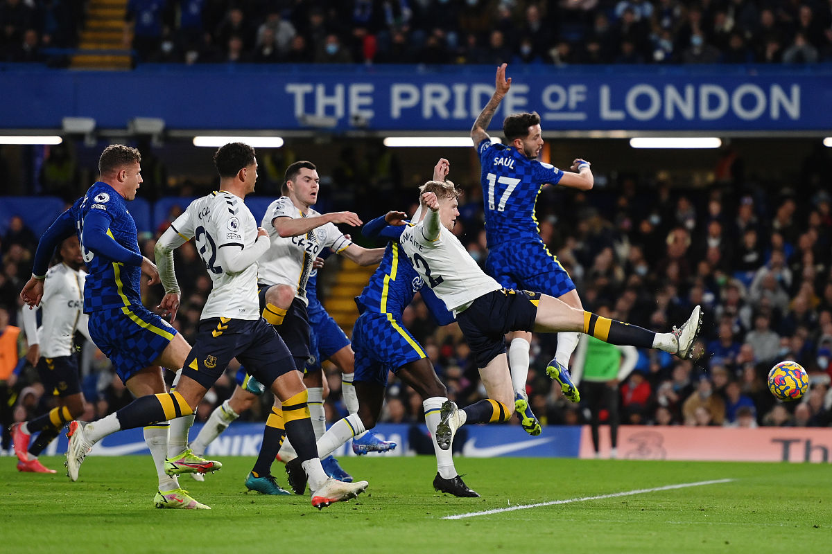 法国鏖战拜仁,阿尔瓦雷斯统治全场的简单介绍 法国鏖战拜仁,阿尔瓦雷斯统治全场的简单介绍