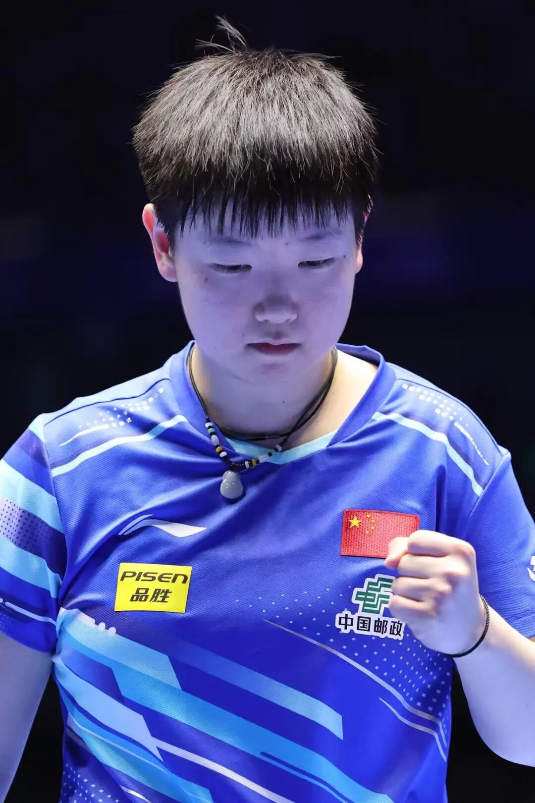 亚洲杯明星选手受伤退赛，引发热议