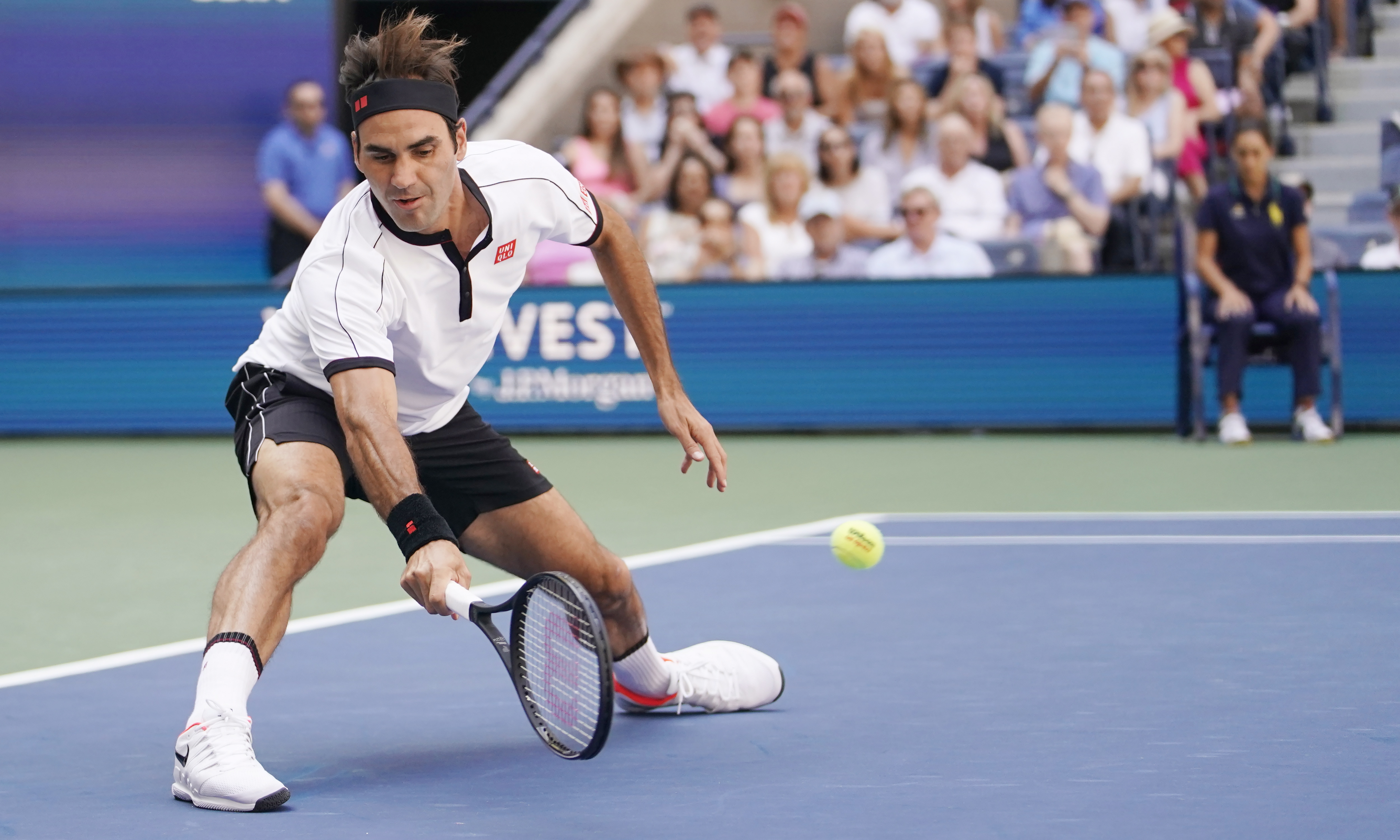 包含美国网球队完胜英国网球队，费德勒高光表现的词条