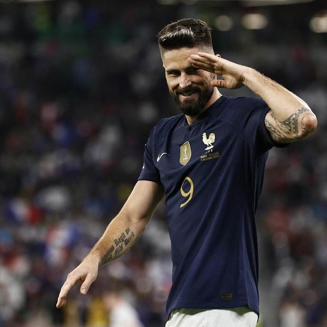 韩国队横扫法国队，黄鸭组合统治全场