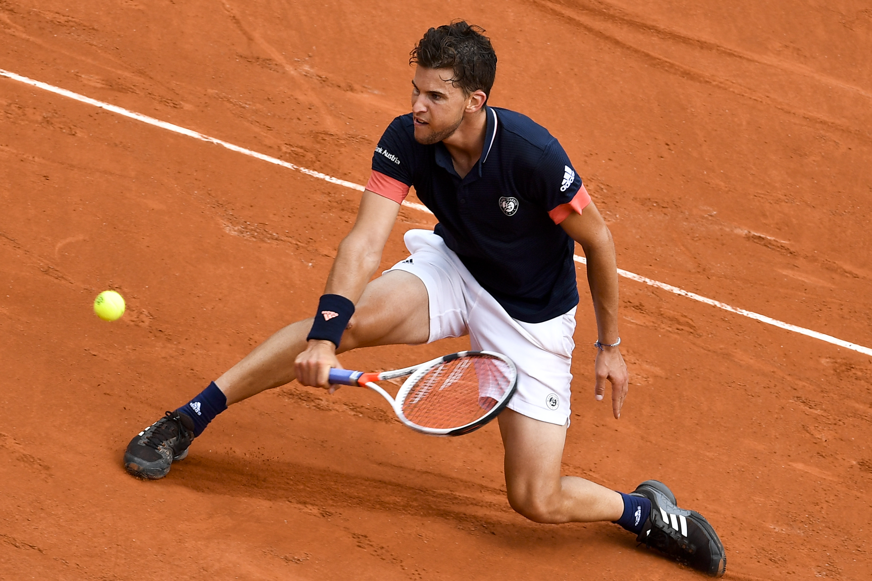 开云体育官网-法网轻取年终总决赛，蒂姆带队取胜