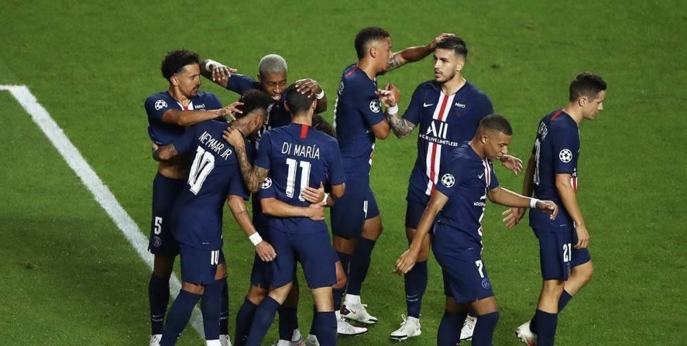 罗马完胜塞维利亚，莱万惊艳四座