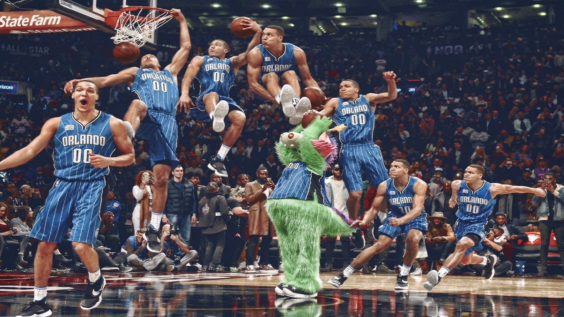 库里爆发征服雄鹿，上海队提前终结悬念—篮球赛场上的双重奏