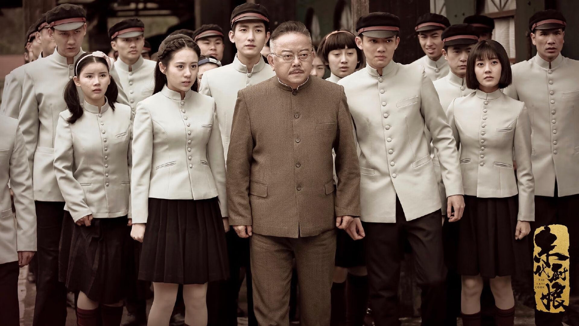 开云体育-当战鼓骤停时，库里用核爆三分雨定义年度焦点之夜