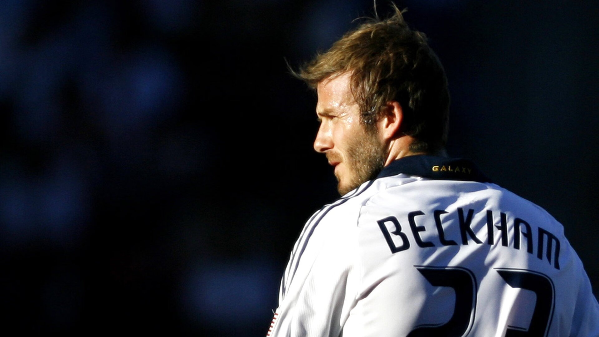 克罗地亚铁血与西班牙利刃，当铁血意志刺穿传控幻梦，英超争冠由非典型英雄接管