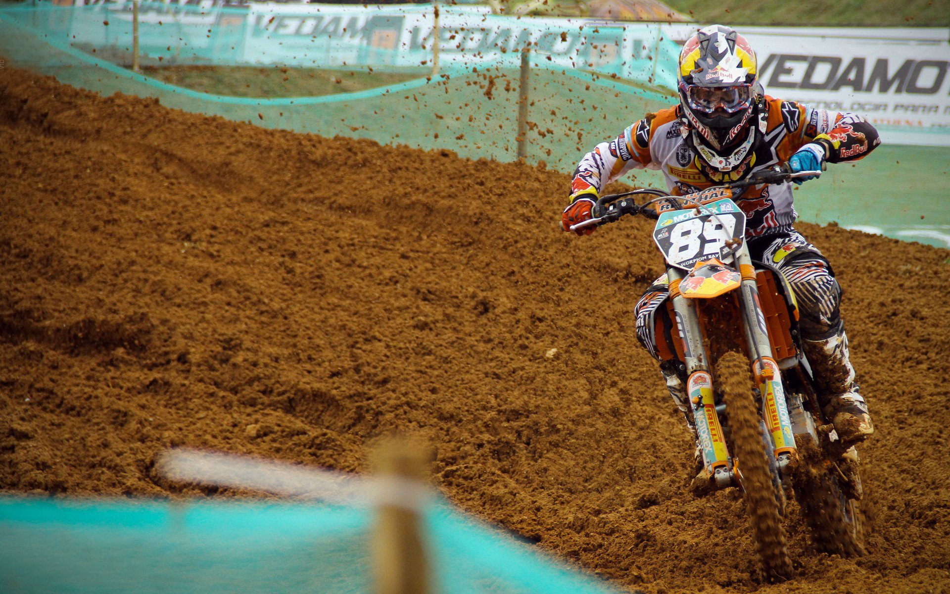 沙漠风暴席卷绿茵场,突尼斯碾压塞尔维亚,罗德里戈演绎黑马神话