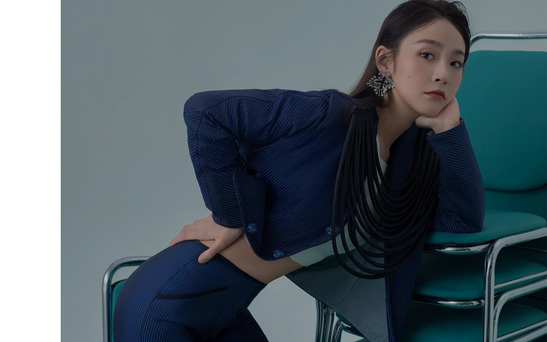 开云体育app-命悬一线的绝杀—2026世界杯G组巅峰对决，卢卡库压哨击沉意大利